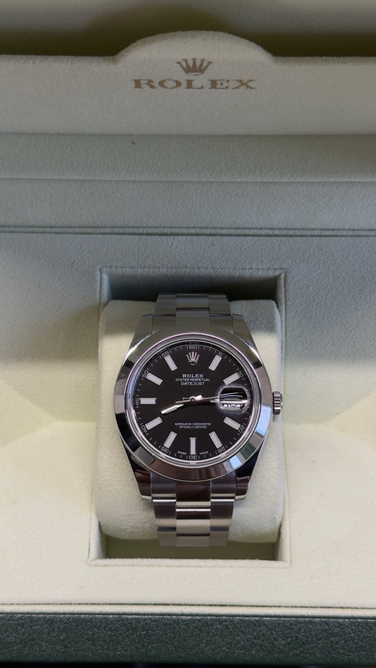 ROLEX DATEJUST 41 SMOOTH BEZEL (2012) 116300
